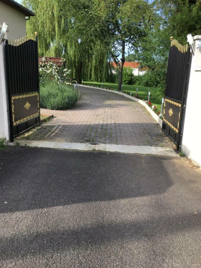 מלון וסול Bienvenue Chez Zina מראה חיצוני תמונה